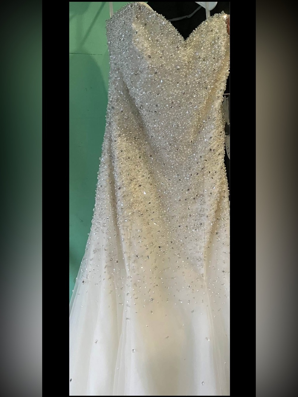 Mori Lee by Madeline Gardner wedding dress with matching Vail - Picture 4 of 10